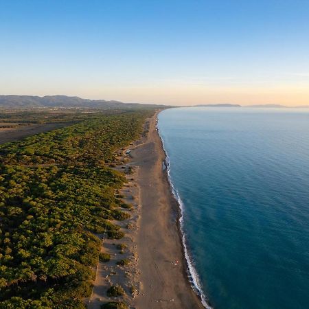 Camping Il Capannino Glamping Village Marina Di Bibbona Kültér fotó