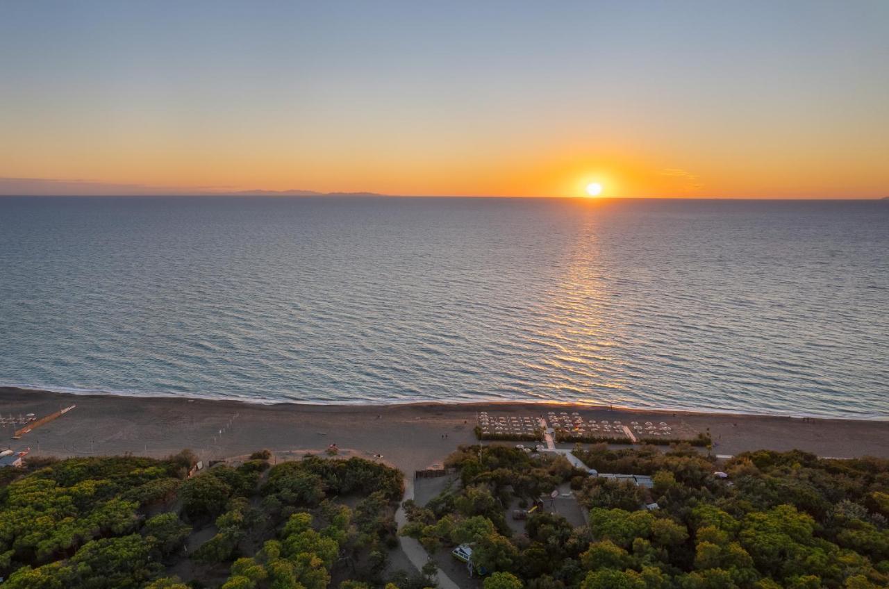 Camping Il Capannino Glamping Village Marina Di Bibbona Kültér fotó