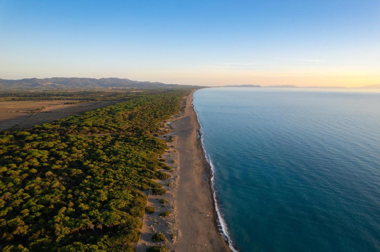 Camping Il Capannino Glamping Village Marina Di Bibbona Kültér fotó