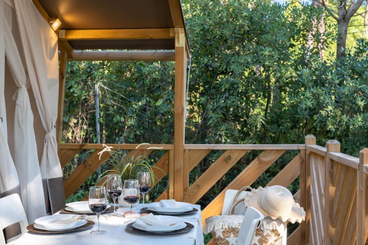 Camping Il Capannino Glamping Village Marina Di Bibbona Kültér fotó